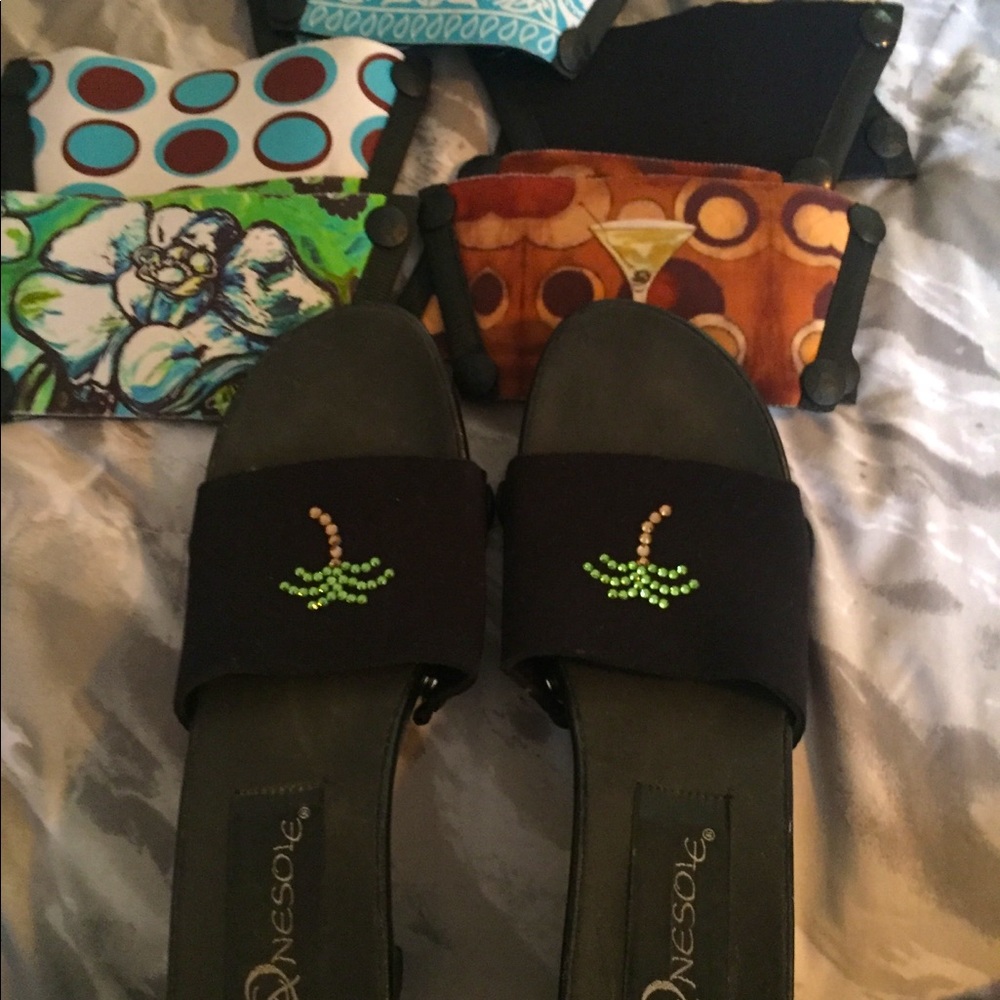 Women’s sandals